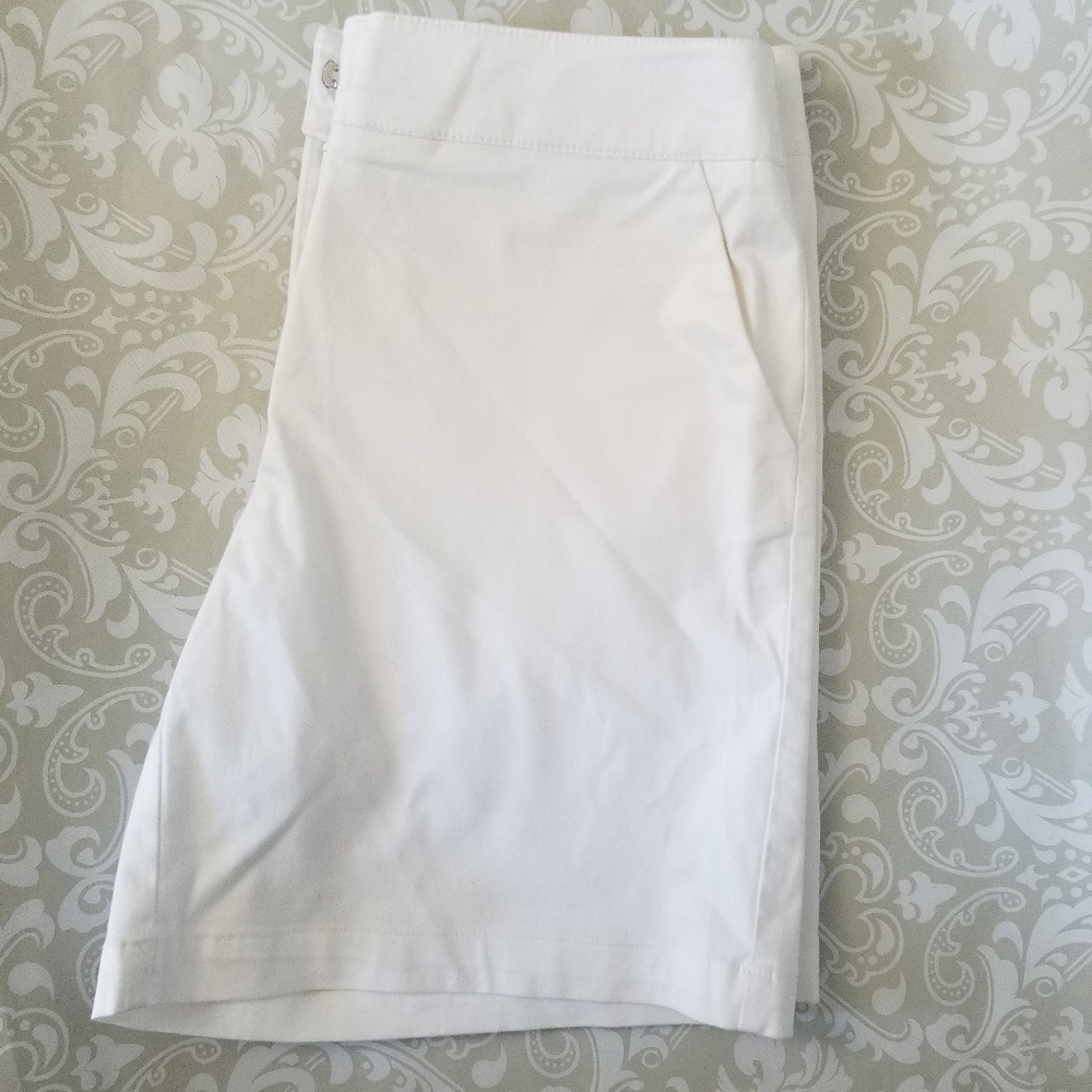 David Warren NY white shorts sz 8